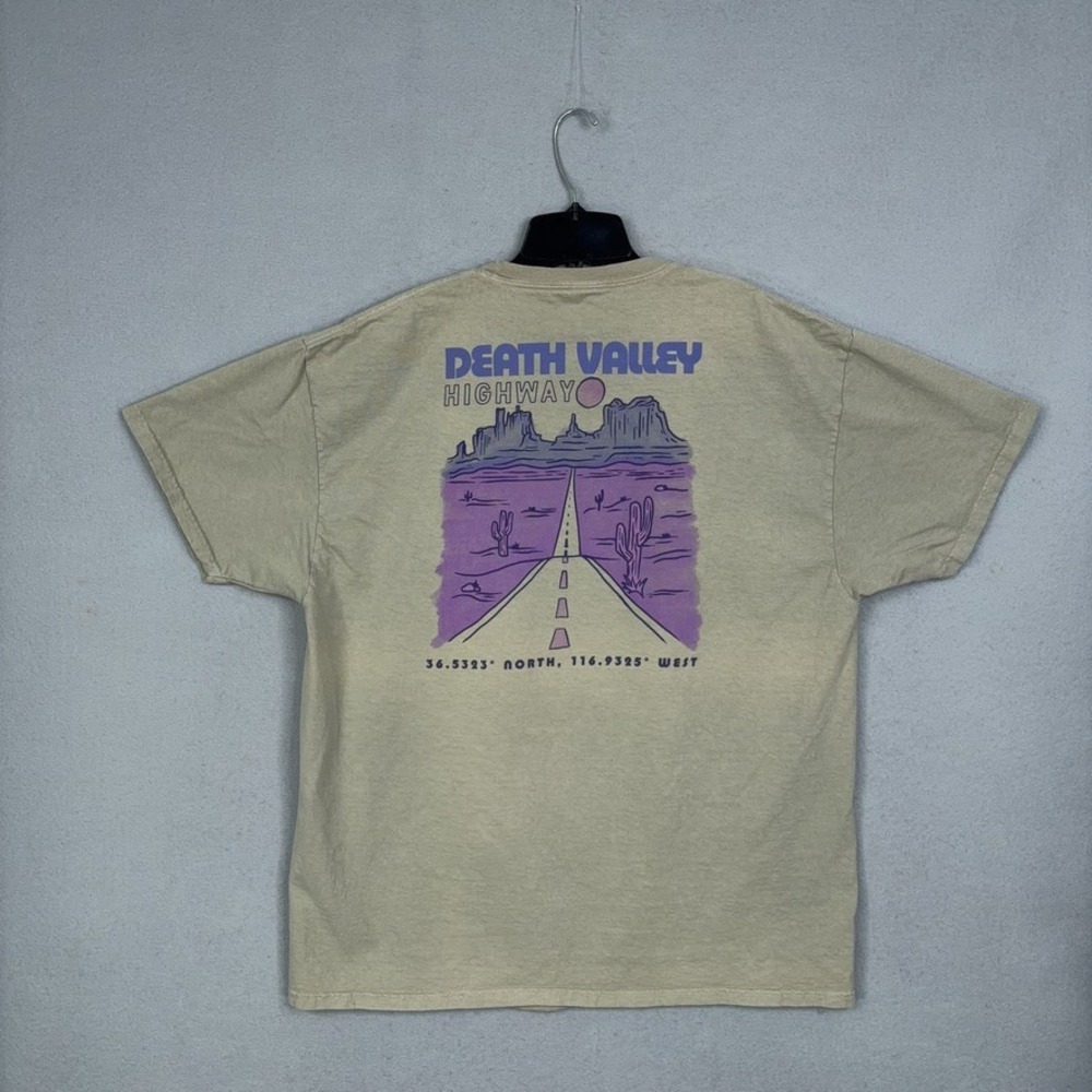 Bowery Supply Shirt Mens XL Tan Death Valley Highway Graphic Tee Gorpcore